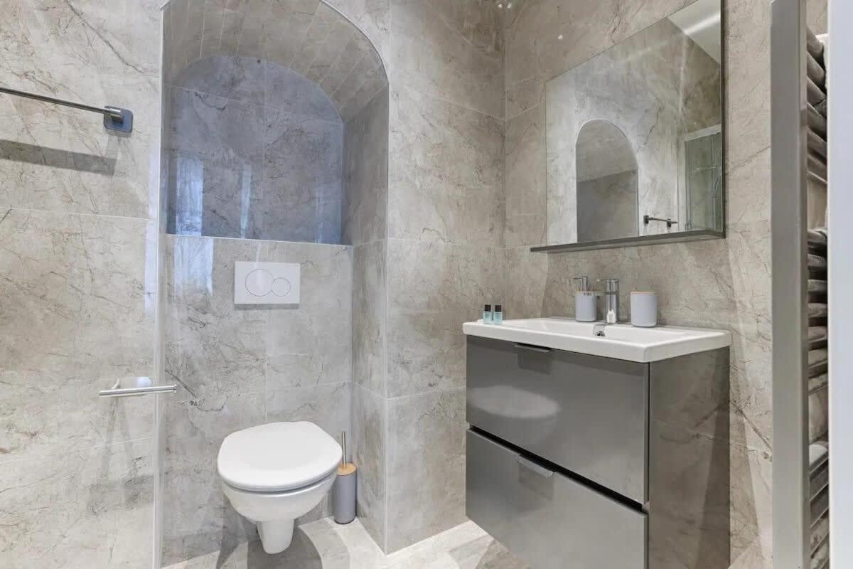 Montparnasse - Modern & Renovated 3bd For 8 Guests Appartement Paris