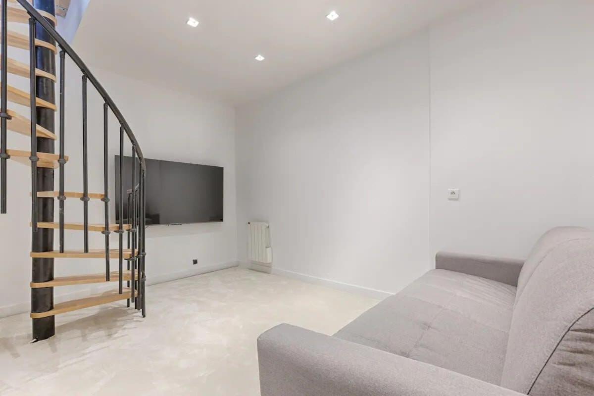 Montparnasse - Modern & Renovated 3bd For 8 Guests Apartment Paris